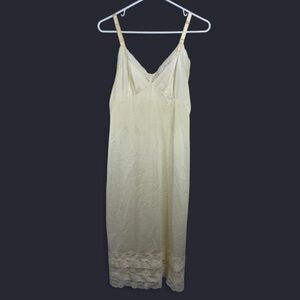 Vintage Ivory Lace Trim Nylon Slip Dress Size 34